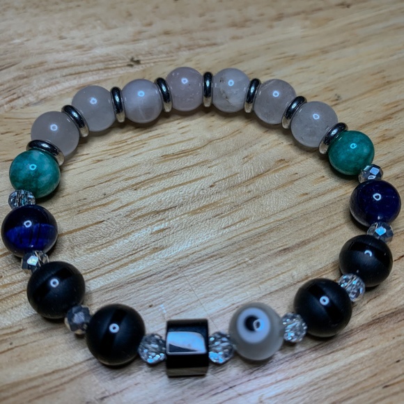 Crystal Rose Quartz Healing Bracelet - Picture 5 of 5